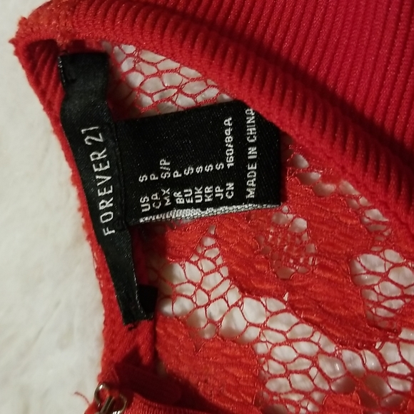 Forever 21 Womens Red Lace Sleeveless Dress Size Small Flare - Picture 6 of 9